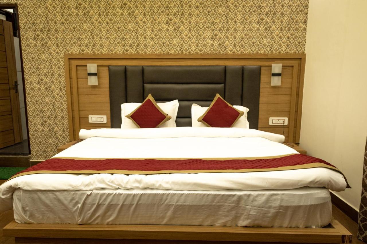 Hotel The Florence Чамба Экстерьер фото