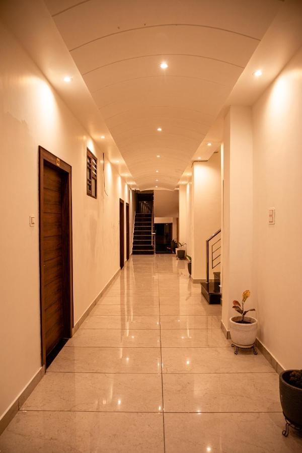 Hotel The Florence Чамба Экстерьер фото